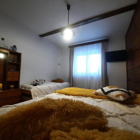 Cocooning In A Lovely Mountain Suite - One Azuga Exteriör bild