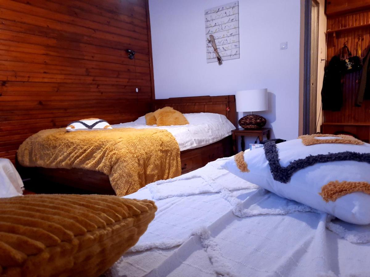 Cocooning In A Lovely Mountain Suite - One Azuga Exteriör bild